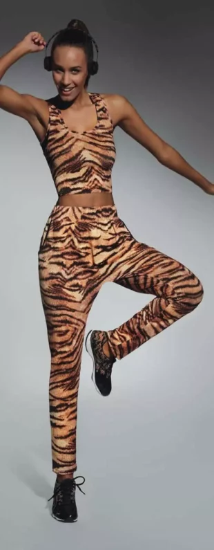 Barna sport leggings tigris mintával