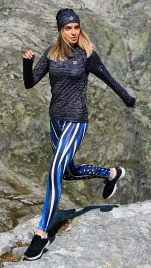 Sportos női leggings divatos nyomtatással