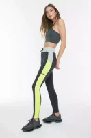 Kényelmes funkcionális, magas derekú sport leggings